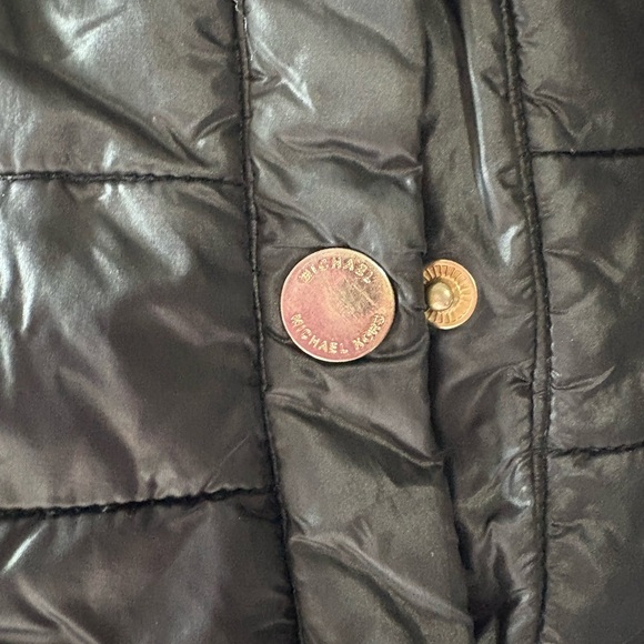 Michael Kors Girls Puffer Jacket With Hood/ Black Girls Size 16, fleece lined - Picture 4 of 9